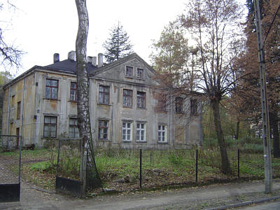 dom od przodu